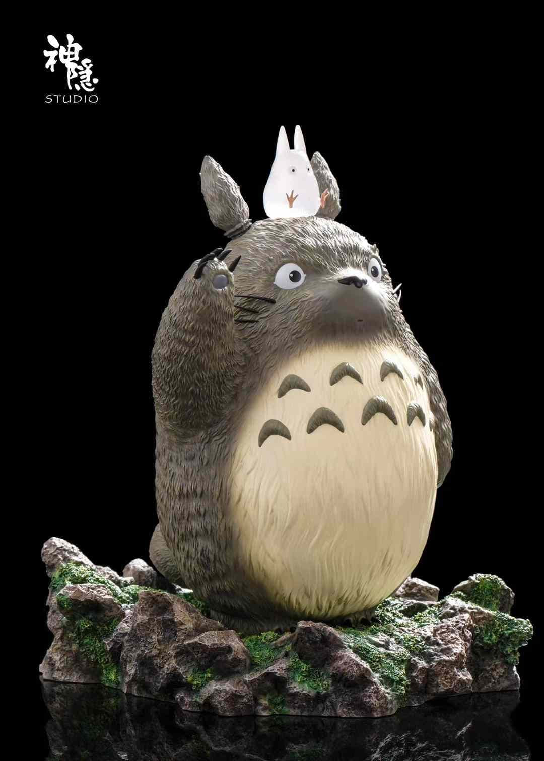 神隐工作室 Waving Totoro | 挥手龙猫