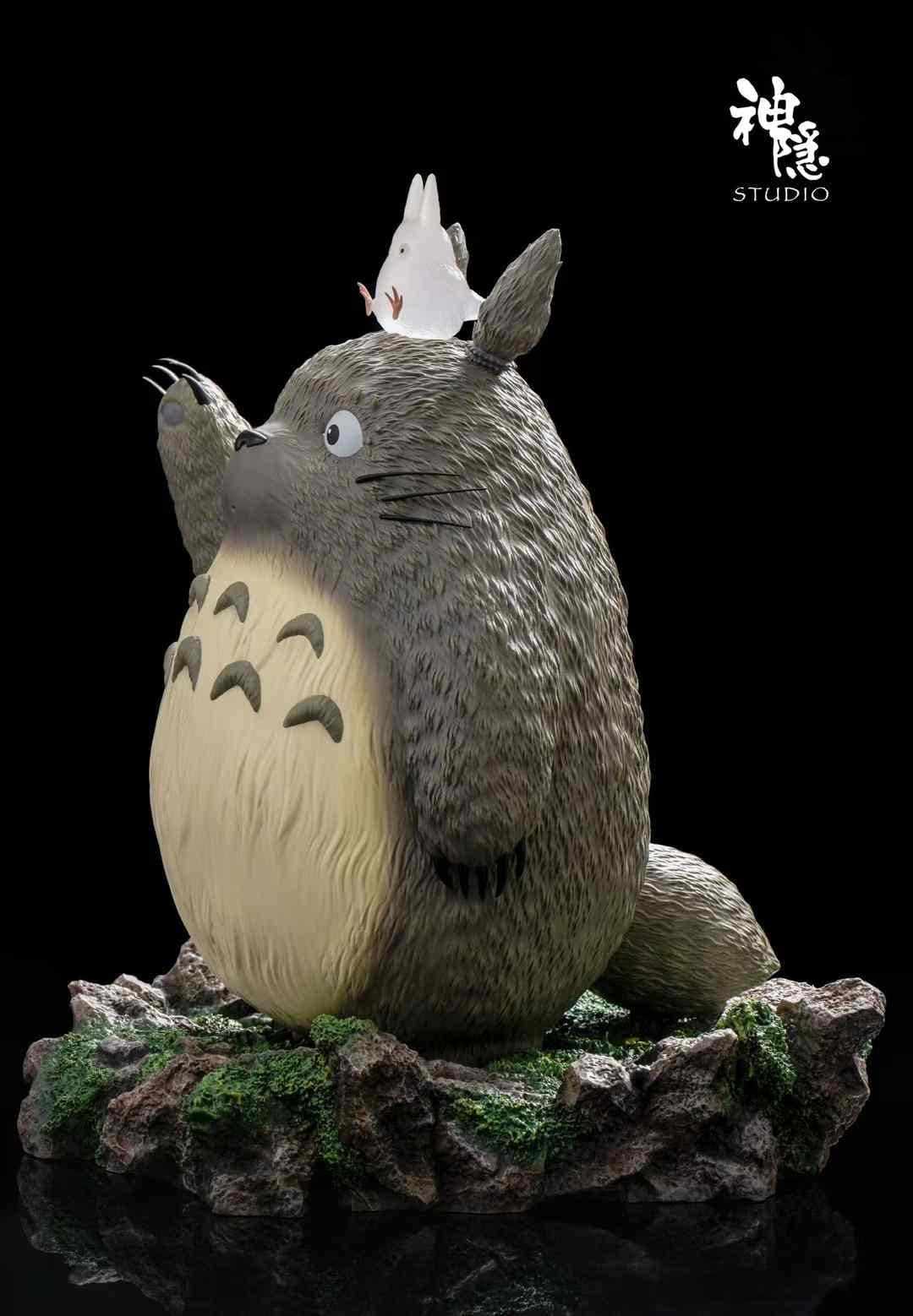 神隐工作室 Waving Totoro | 挥手龙猫