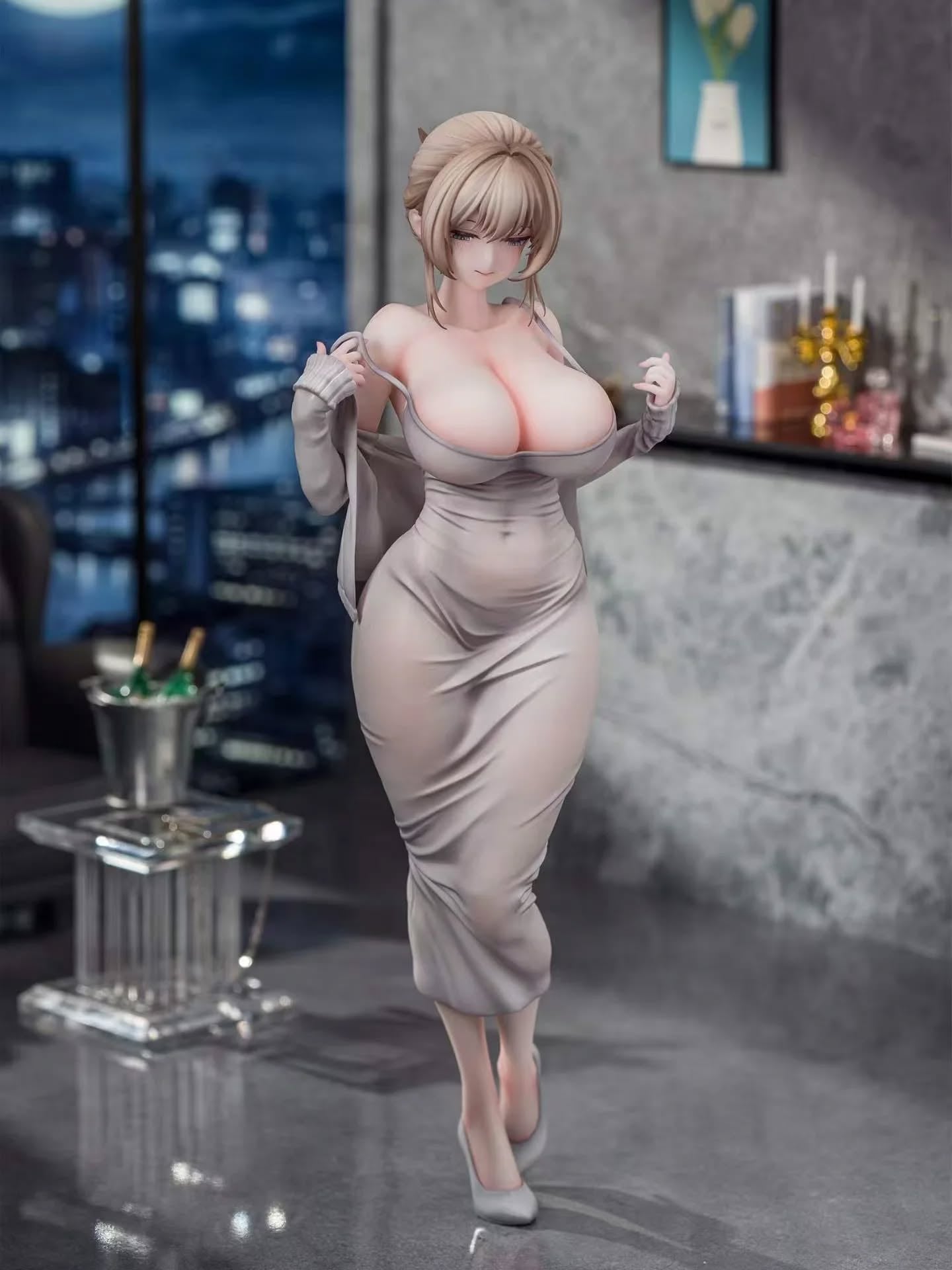 无防备的艾琳1/6手办